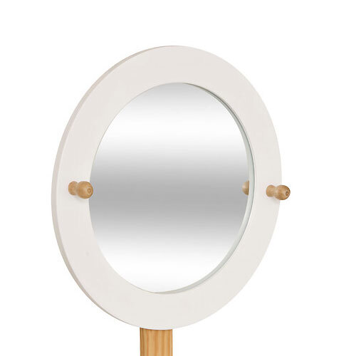 Sminkebord med spejl