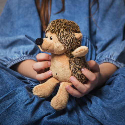 Plysdyr Carsten pindsvin - 21 cm.