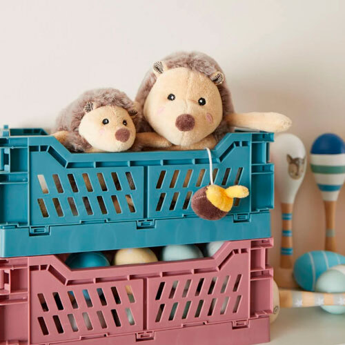 Bamse med rangle | Piksi pindsvin - 12 x 10 x 8 cm.