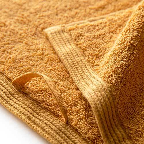 New Plus håndklæder - Pale Gold
